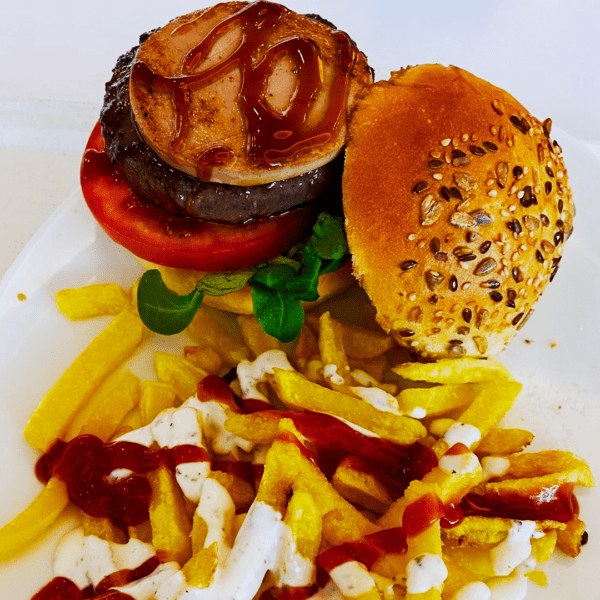 hamburguesa con patatas